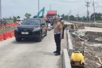 Satlantas Polres Probolinggo buka 1 arah tol fungsional Probowangi