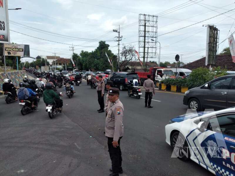 Satlantas Polres Madiun Kota lakukan pengamanan antisipasi konvoi perguruan silat