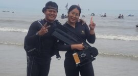 Lettu Marinir Dhody Adi Candra bersama putrinya