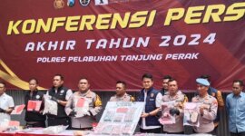 Polres Pelabuhan Tanjung Perak ungkap kasus kriminal akhir tahun