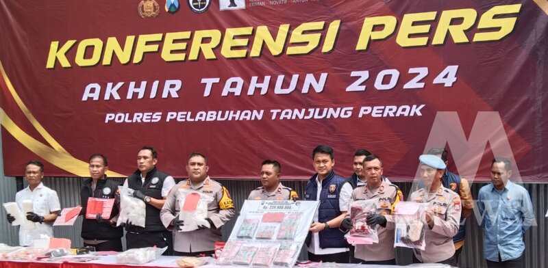 Polres Pelabuhan Tanjung Perak ungkap kasus kriminal akhir tahun
