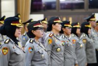 Upacara kenaikan pangkat untuk Perwira Polri