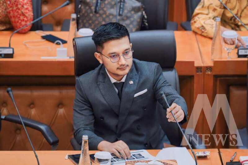 Tokoh Muda Surabaya Arizal Tom Liwafa