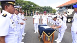 Dankodikdukum Kodiklatal Kolonel Laut (T) Bisyar Adib pimpin sertijab