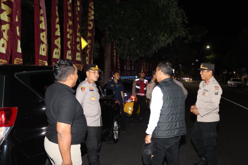 Kapolresta Banyuwangi Kombespol Rama Samtama Putra gelar patroli skala besar