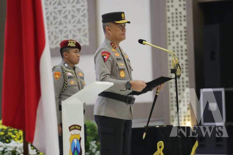 Kapolda Jatim Irjen Pol Drs. Imam Sugianto, M.Si.,