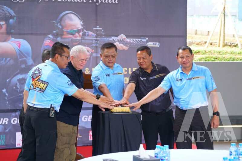 Komjen Pol Imam Widodo Dankorbrimob Polri buka Kejuaraan Menembak Internasional Brimob Xtreme