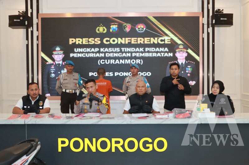 Polisi tangkap tersangka beserta barang buktinya