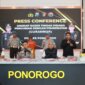 Polisi tangkap tersangka beserta barang buktinya