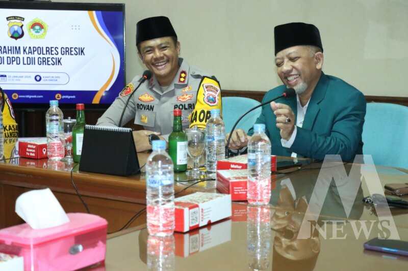 Kapolres Gresik AKBP Rovan Richard Mahenu silaturahmi tokoh agama