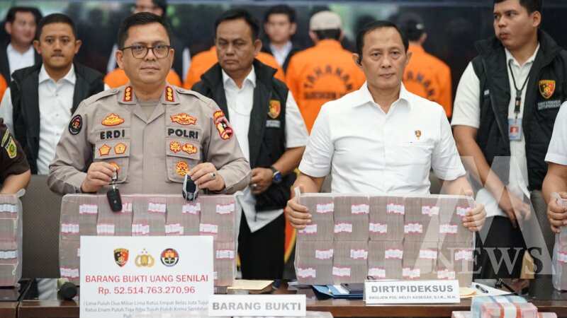 Polisi tangkap tersangka beserta barang buktinya