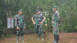 Dirdik Kodiklatal Brigjen TNI Marinir Fransisco Simanjorang tinjau Siswa Dikmata