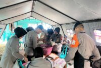 Brimob Polda Jateng bantu evakuasi korban bencana alam