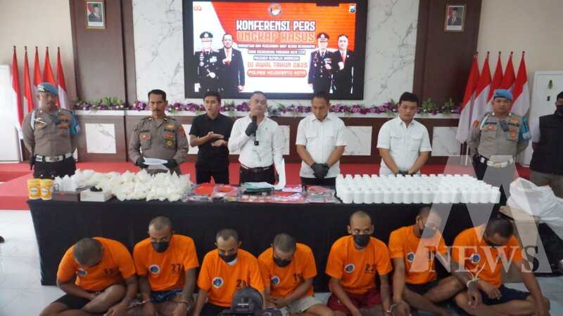 Polisi tangkap tersangka beserta barang buktinya