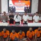 Polisi tangkap tersangka beserta barang buktinya