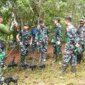 Danpuslatdiksarmil Kolonel Laut (P) Musleh Yadi didampingi Danpuslatmar Kolonel Marinir Yudi Asmar