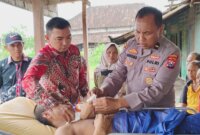 Ipda Purnomo Kanit Binpolmas Satbinmas Polres Lamongan, Polisi Baik bantu warga lumpuh