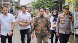 Kapolsek Benjeng AKP Alimin Tunggal kunjungi kediaman korban percobaan bunuh diri