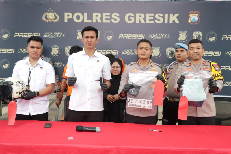 Polisi tangkap tersangka beserta barang buktinya
