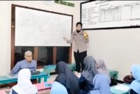 Polwan Polres Ngawi bangun moral generasi muda