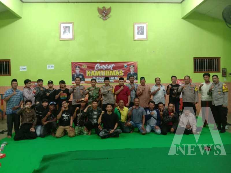 Polsek Warujayeng Gelar Curhat Kamtibmas