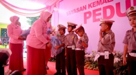 Ketua YKB Jatim Ny. Ade Imam Sugianto sambangi TK Kemala Bhayangkari 23 Lumajang