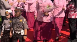 Ketua YKB Jatim Ny. Ade Imam Sugianto kunjungi TK Kemala Bhayangkari 25 Bondowoso
