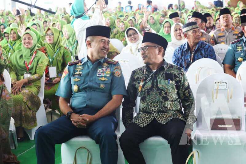 Dankodiklatal Letjen TNI Marinir Nur Alamsyah hadiri Kongres XVIII Muslimat NU