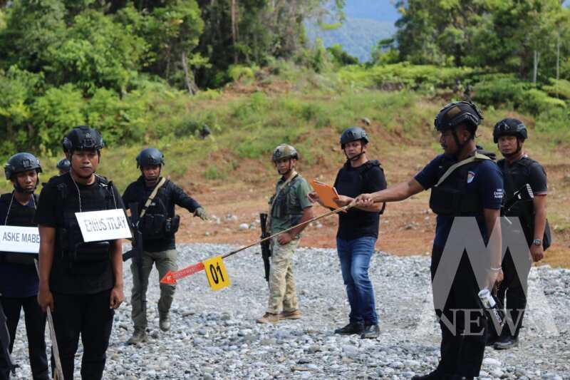 Satgas Ops Damai Cartenz gelar rekonstruksi penembakan Anggota Brimob