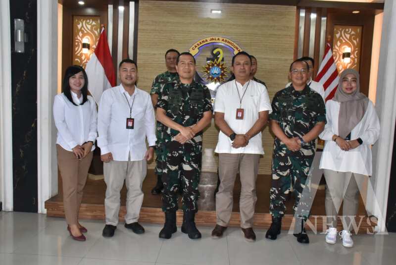 Wadan Kodiklatal Laksda TNI I Gung Putu Alit Jaya Terima Courtesy Call Kadisdikal Laksma TNI Dodi Agus P