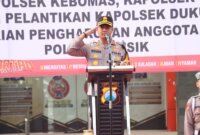 Kapolres Gresik AKBP Rovan Richard Mahenu
