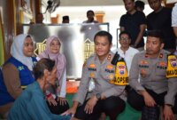 Kapolres Gresik AKBP Rovan Richard Mahenu didampingi Wakapolres Kompol Danu Anindhita Kuncoro Putro