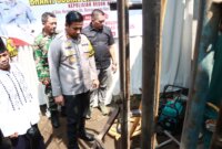 Kapolres Kediri AKBP Bimo Ariyanto cek sumur bor di Musholla