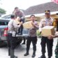 Polres Gresik beri bantuan korban banjir