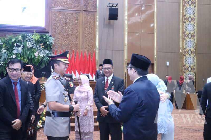 Kapolres Bojonegoro AKBP Mario Prahatinto hadiri sertijab Bupati Bojonegoro