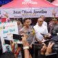 Kapolres Ponorogo AKBP Andin Wisnu gelar bazar murah Ramadhan