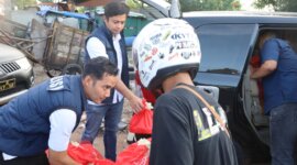 Satreskrim Polres Pelabuhan Tanjung Perak bagi takjil