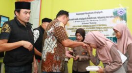 Satresnarkoba Polres Pelabuhan Tanjung Perak buka puasa dan santuni 100 yatim