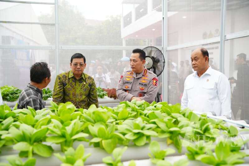 Kapolri Jenderal Pol Listyo Sigit Prabowo saat peresmian 20 SPPG