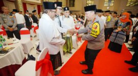 Kapolri Jenderal Listyo Sigit Prabowo Safari Ramadhan di Surabaya