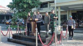 Kapolres Nganjuk AKBP Siswantoro pimpin Apel Gelar Pasukan
