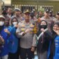 Kapolres Gresik AKBP Rovan bersama para aliansi mahasiswa Gresik