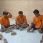 Polsek Krembangan buka bersama tahanan