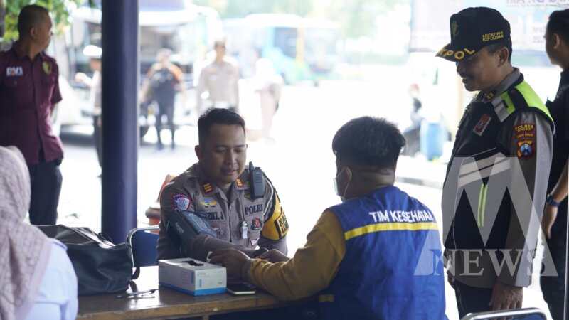 Kasatlantas Polres Gresik AKP Rizki Julianda Putera Buna