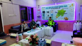 Kapolres Nganjuk AKBP Siswantoro dan Dandim 0810/Nganjuk Letkol Inf Andi Sasmito gelar Sahur on The Road didampingi Kasatlantas AKP Ivan Danara Oktavian