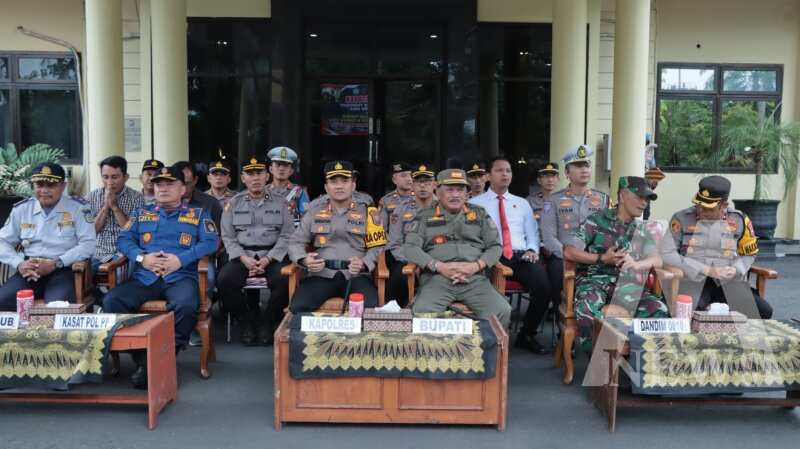 Kapolres Nganjuk AKBP Siswantoro saat Apel Gelar Pasukan