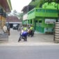 Kapolres Bojonegoro AKBP Mario Prahatinto saat patroli dan imbau masyarakat