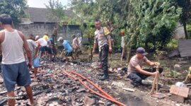 Polsek Bagor bantu evakuasi pasca kebakaran