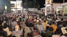 Polres Kediri Kota bagi 1000 paket lebaran ke warga