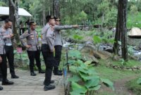 Kapolres Nganjuk AKBP Siswantoro tinjau tempat Wisata Jolotundo